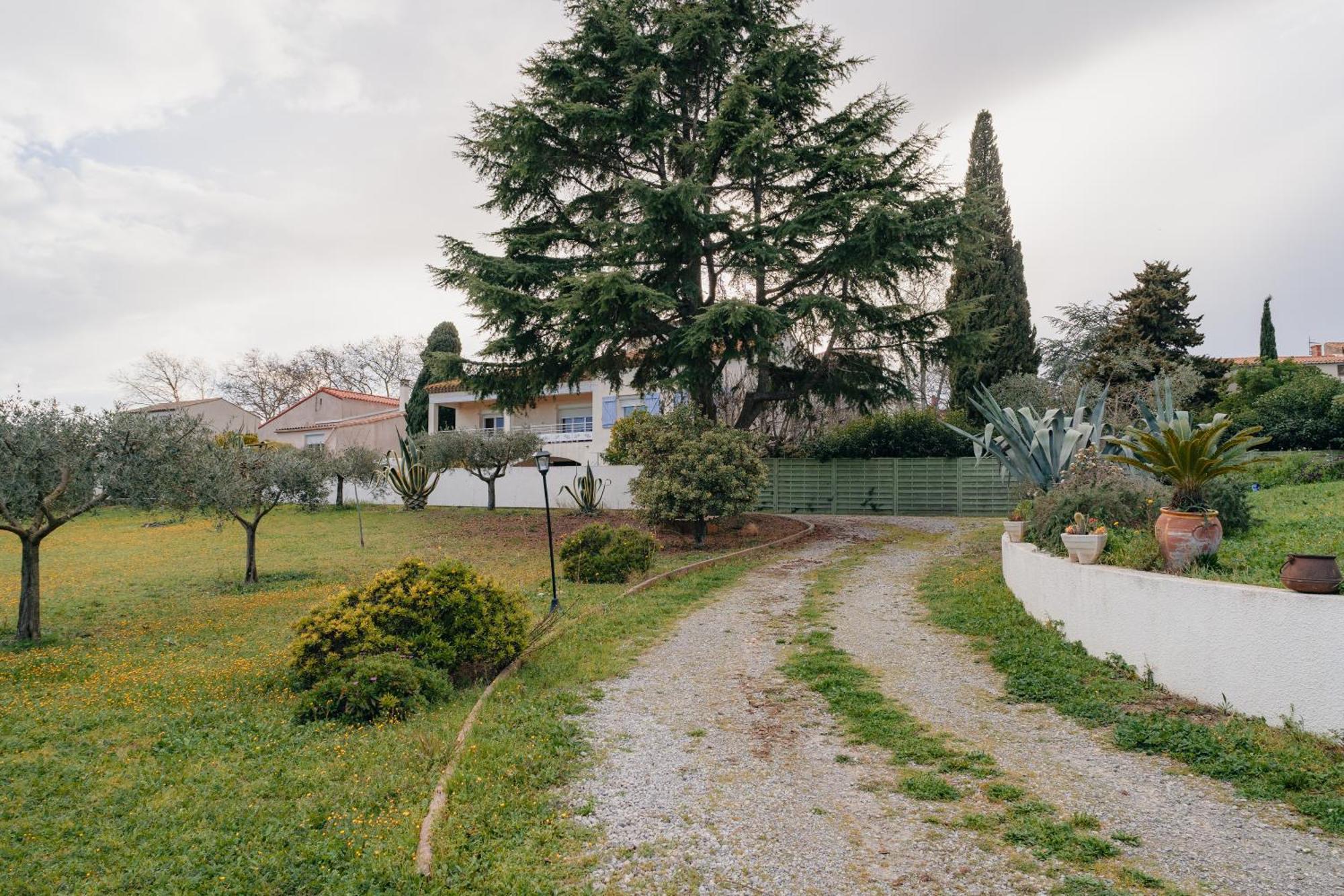 Les Gites De Ginestas Εξωτερικό φωτογραφία